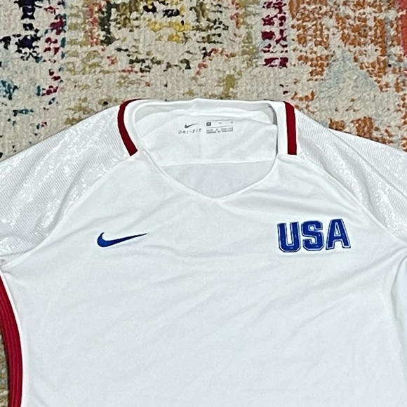 Women's USA Soccer Nike 2016 World Cup Soccer Jersey Shirt - Picture 11 of 12
